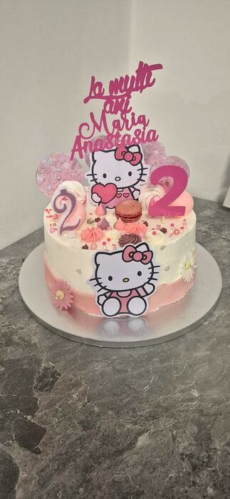 Tort pentru copii cu Hello Kitty, pentru 2 ani