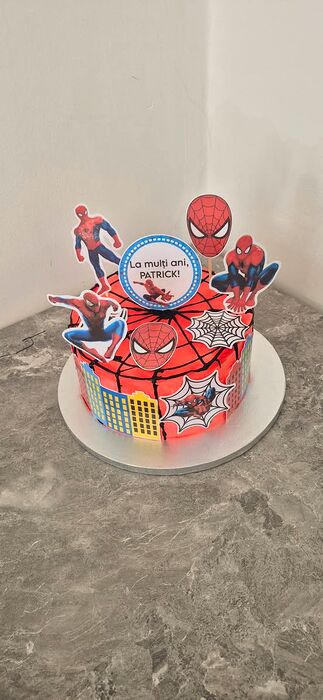 Tort pentru copii cu tema Spiderman